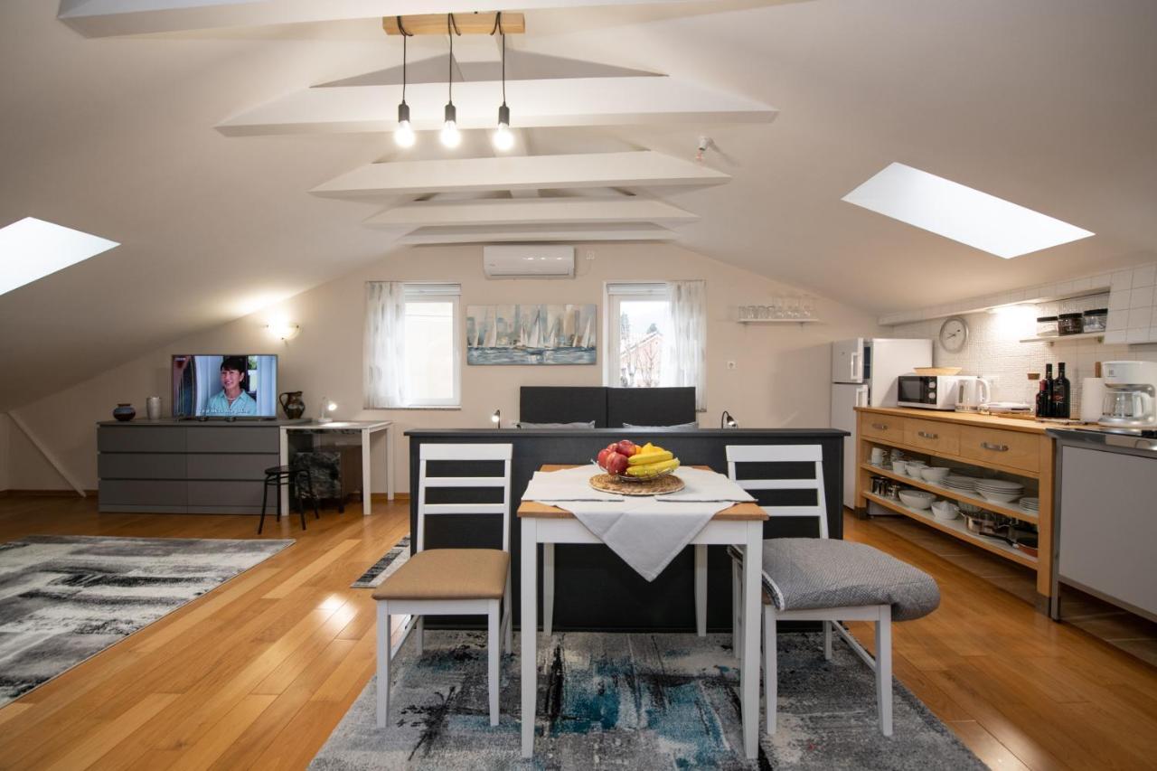 Studio "Centar 1"-50M2 Abbázia Kültér fotó