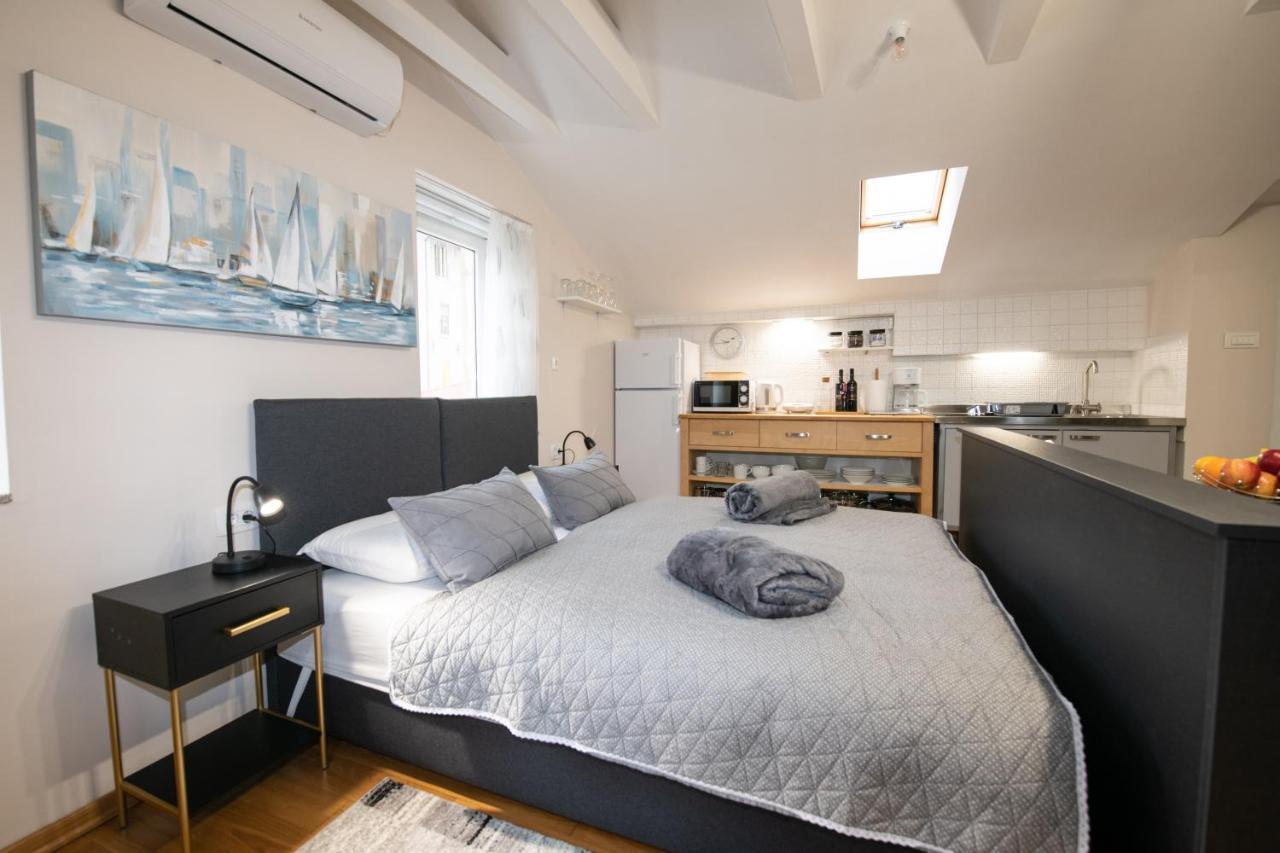 Studio "Centar 1"-50M2 Abbázia Kültér fotó